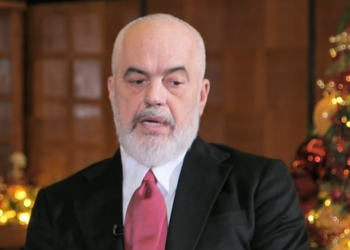 “Jam i qetë dhe…”, Rama komenton rastin e Veliajt: Të jesh nën hetim nuk të bën fajtor! Gjyqet nuk bëhen në media, por në…