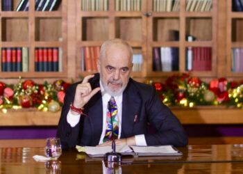 Shumë funksionarë para drejtësisë? Rama: Kohë që po bëhet histori në Shqipëri!