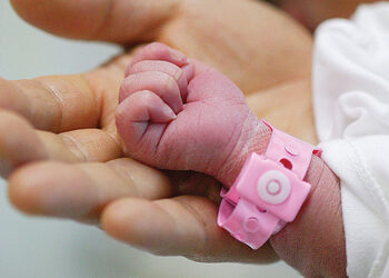 Europa në krizë lindjesh, shënohet niveli më i ulët në 6 dekada