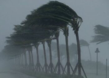 Rikthehet moti i keq! Stuhi e fuqishme ciklonare në brigjet shqiptare, rrebeshe dhe borë e dendur