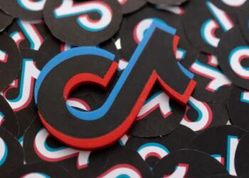 REL: Varësi si droga e alkooli, a duhet të bllokohet TikTok-u në Kosovë?