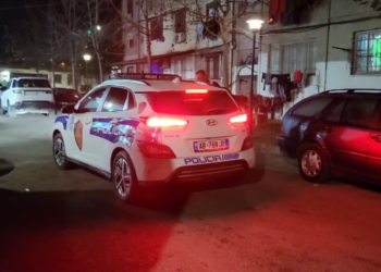 Policia zbardh vrasjen në Durrës: I moshuari u masakrua me thikë dhe çekiç nga fqinji