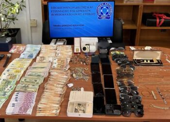 Pranga dy hajdutëve shqiptarë në Greqi, flisnin me aplikacion të koduar! Vodhën edhe shtëpinë e policit