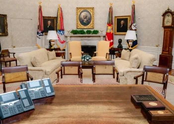 Biden kish zëvendësuar Çërçillin me socialistët amerikanë! Çfarë ndryshoi Trump në Zyrën Ovale