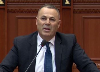 “Ekzekutimet mafioze kanë rritur pasigurinë në vend”, Dogjani kërkon interpelancë me ministrin Hoxha