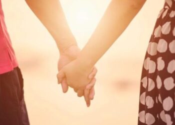 Sondazhi: 75% e të rinjve shqiptarë 14-28 vjeç nuk janë në marrëdhënie dashurore