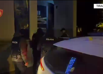 U arrestua për armëmbajtje pa leje në Tiranë, 71-vjeçari: Kam kryer një vrasje për hakmarrje