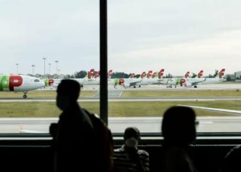 Ndodh edhe kjo! Deputeti në Portugali, vidhte valixhe në aeroporte dhe i shiste në internet