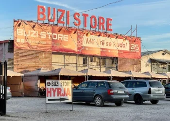 “Më lirë se kudo” / Goditja e evazionit fiskal nga “Buzi”, çfarë u sekuestrua në 8 pika të ndryshme