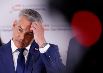 Dështoi të formojë qeverinë, kancelari austriak jep dorëheqjen