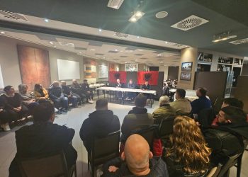 PS e Vorës ‘zbarkon’ në Itali, takim me shqiptarët e Reggio Emilias për votën e Diasporës