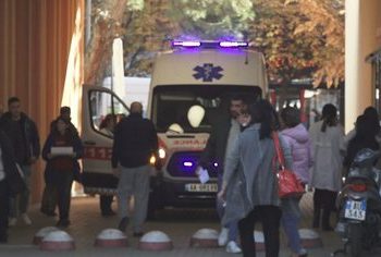 Sezoni i virozave sapo ka nisur, mbushen qendrat shëndetësore me fëmijë