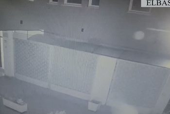 VIDEO / Dogji me benzinë një makinë në Elbasan, pranga 36-vjeçarit me precedentë penalë