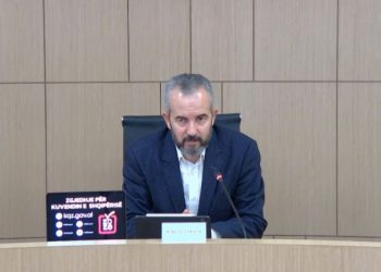 Miratohet rregullorja për votimin e diasporës, më 11 janar hapet “PER”, ja dokumentet e nevoshme për t’u regjistruar