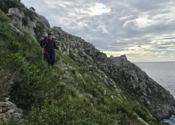 Humbi në gadishullin e Karaburunit, gjendet pas shumë orë kërkimesh turistja austriake