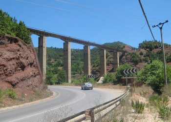 Ura e Bushtricës, pikë e re kufitare me Maqedoninë e Veriut