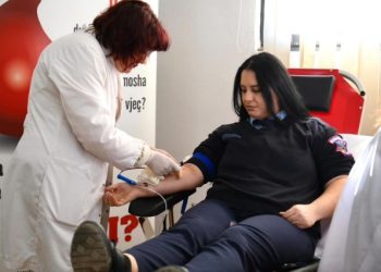 Policia Bashkiake dhuron gjak, Veliaj: Solidariteti dhe humanizmi na bëjnë më të fortë si komunitet