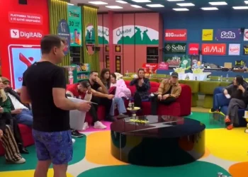Zarf në shtëpi/ Një prej banorëve të “Big Brother Vip Albania” largohet papritur nga gara