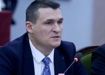 Dosja ‘Toyota Yaris’, kreu i SPAK paralajmëron Berishën: Do mbash përgjegjësi penale për publikimin e saj!