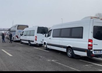 Fluks në Morinë, dhjetëra qytetarë drejt Brezovicës për të kaluar fundjavën