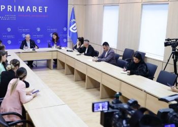 Primaret në PD/ Ibsen Elezi: Janë të manipuluara; Gazetari: S’janë demokratike, mungon debati publik