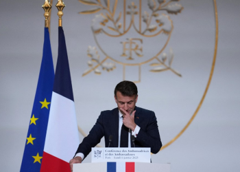 ‘Kthesa’ e Macron: Ukraina duhet të mbajë qëndrim realist për territorin e pushtuar nga Rusia