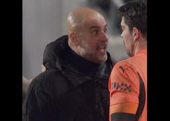 VIDEO / City pësoi dy gola në fund, shikoni çfarë bën Guardiola me portierin pas ndeshjes