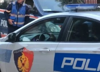 Qëlloi me armë pranë banesës së një 20-vjeçari në Lushnjë, arrestohet autori i shpallur në kërkim
