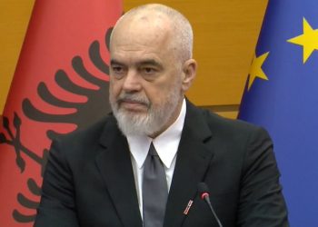 “Sido që të rrotullohet politika, policia të mos kthehet mbrapa”, Rama: Misioni s’është thjesht lufta me të këqijtë, por…