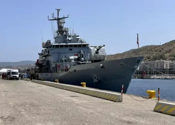 Marrëveshja Rama-Meloni, anija “Cassiopea” gati për të transferuar emigrantët në Shëngjin dhe Gjadër pas dy muajsh pauzë