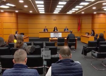 Komisionerët e “Vetting-ut”, Garda i merr në mbrojtje deri në fund të 2025