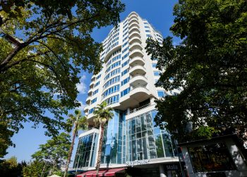 SHENIM / Pse iu desh Berishës dhe shtypit të tij të shpiknin “një apartament” të Ajolës