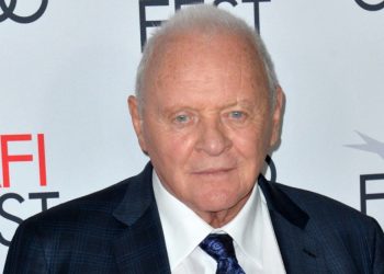 Anthony Hopkins humb shtëpinë nga zjarri në Los Angeles por nuk humb solidaritetin