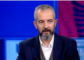 Propozimi kontravers i Berishës për emigrantët/ Celibashi: Janë rreth 160.213 shtetas që nuk kanë aplikuar asnjëherë për mjet identifikimi