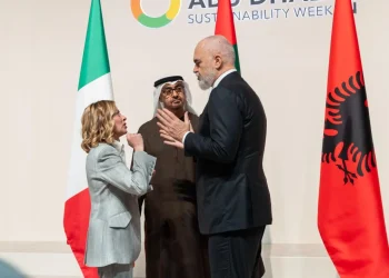 Kabllo nënujore nga Vlora në Puglia, mediat italiane zbardhin detaje nga marrëveshja energjetike Itali-Shqipëri