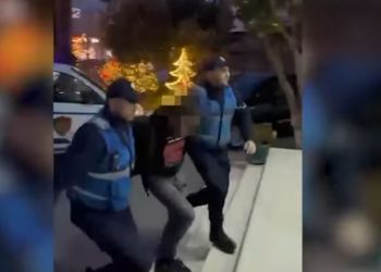 Grabitën para e bizhuteri në një banesë, arrestohet 36-vjeçari në Durrës! Si sanitarja u dha vëllezërve çelësin e shtëpisë për të kryer vjedhjen