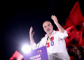 SONDAZHI / PS fiton mandatin e katërt me mbi 50% të votave! Rama lideri më i pëlqyer, diaspora e preferon më shumë