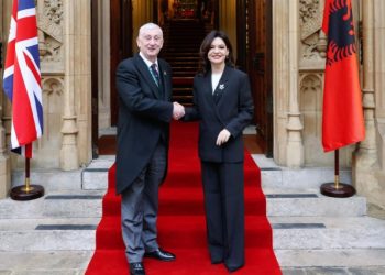 Spiropali takon homologun britanik: Rrisim bashkëpunimin për sigurinë dhe emigracionin