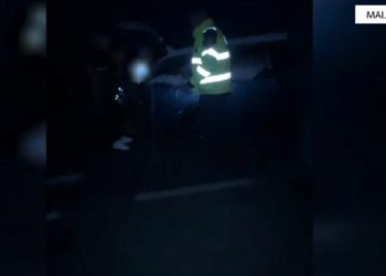 Ishin bllokuar në rrugën që të çon për në malin e Tomorit, Policia Rrugore i vjen në ndihmë familjes me 5 anëtarë