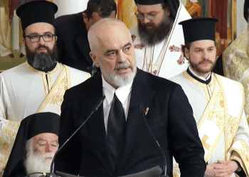 Ceremonia e lamtumirës, Rama: Jeta e Janullatos tërësisht e përmbushur, punoi 33 vite për ringritjen e Kishës Autoqefale