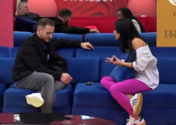 “Unë e di se flas me burrë…”, debat i ashpër mes Xumit dhe Eglit: Ndjenjat njohin moshë?