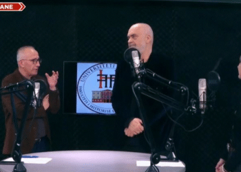 Laboratori i mediave digjitale, Rama dhe Manastirliu inspektojnë praktikat mësimore të studentëve