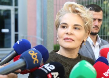 Monika Kryemadhi rekurs në Gjykatën e Lartë, kërkon heqjen e masës së sigurisë ‘detyrim paraqitje’