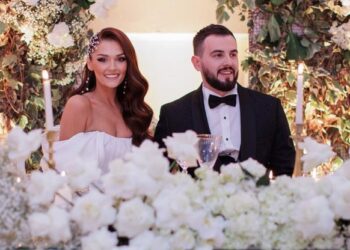 Aktorja shqiptare së shpejti nënë për herë të tretë, zbulon këtë fillim viti se është shtatzënë