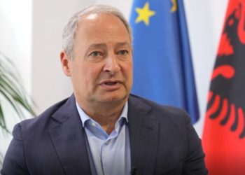 Raportuesi për Shqipërinë në PE: Evropa e sheh mirë që SPAK nuk do t’ia dijë për asnjë parti