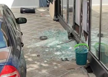 Eksploziv një automjeti në Shkodër! Në Fushë-Krujë, shpërthim në një lokal