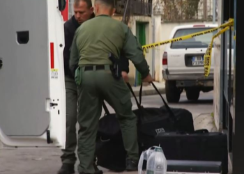 Eksploziv makinës në Burrel, policia ndërhyn për të bërë shpërthimin e komanduar, kush ishte shënjestra