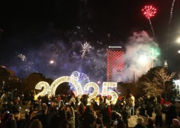 Festimet për ndërrimin e viteve kalojnë pa incidente serioze, vetëm 16 të dëmtuar lehtë nga fishekzjarret