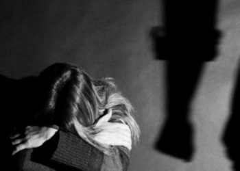 Rrëmbeu, përdhunoi dhe plagosi partneren, arrestohet 40-vjeçari shqiptar ne Itali