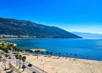 Daily Mail: Pensionistët britanikë zgjedhin Shqipërinë si destinacionin ideal për të jetuar
